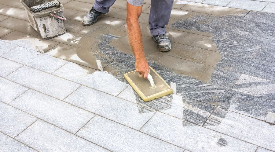 Professional gutter cleaning in Mehama, OR